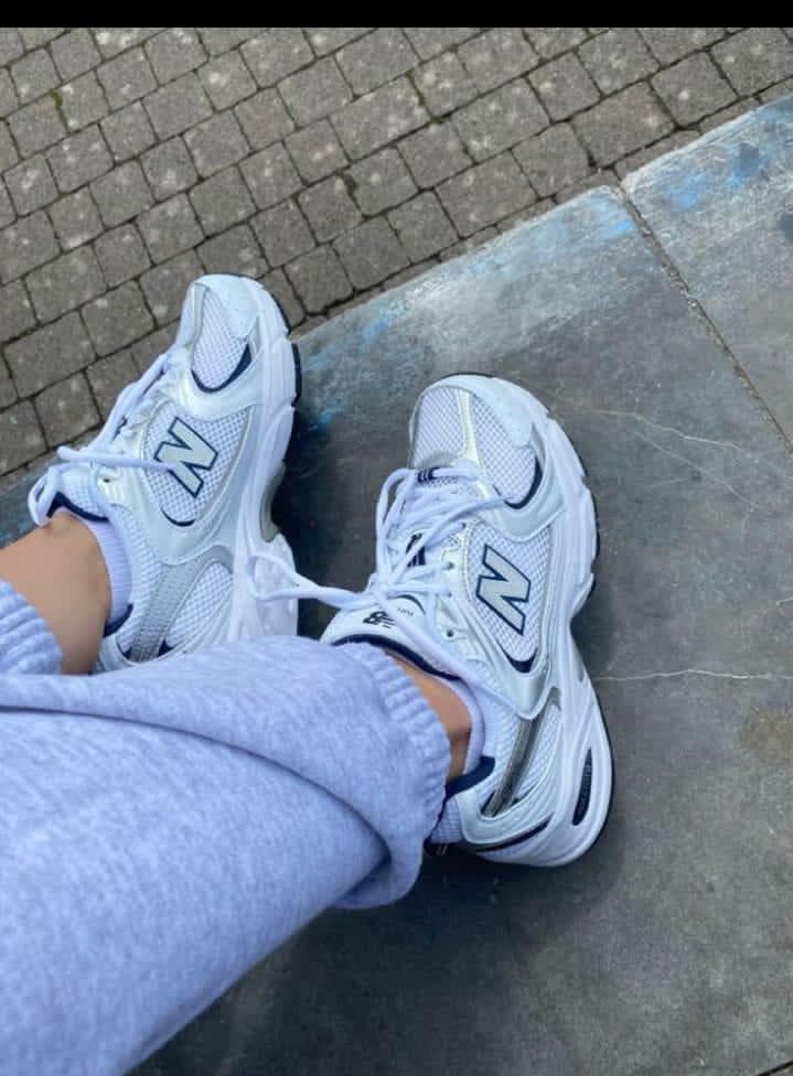 NEW BALANCE 530 "WHITE SILVER NAVY"